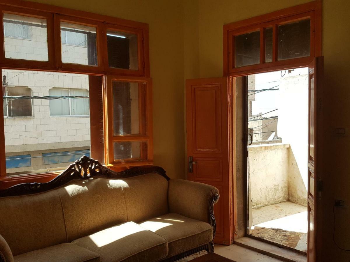 Castle House Apartment Karak Exterior photo
